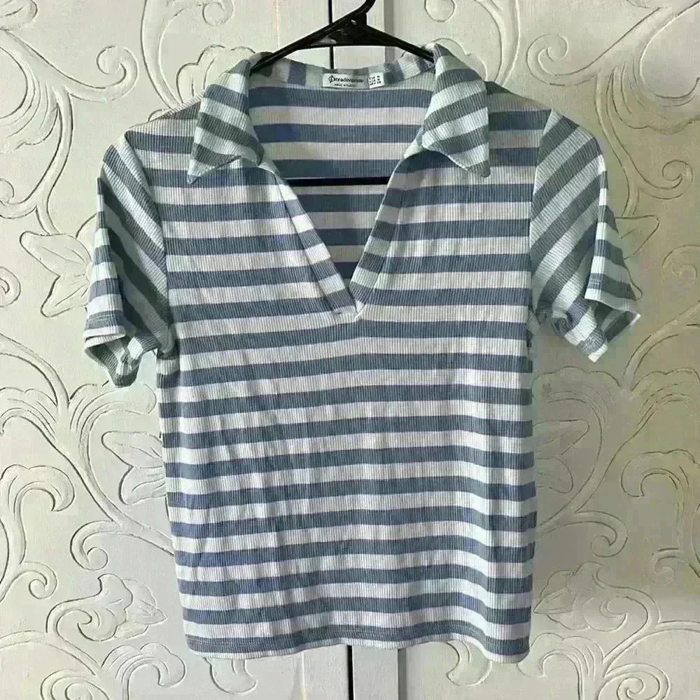 T-Shirt bundle - Picture 2 of 11